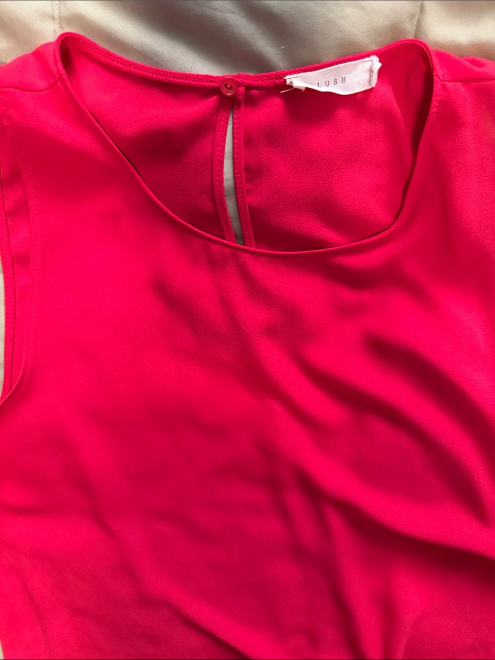 Lush Sleeveless Crew Neck Tank in Bright Fuchsia